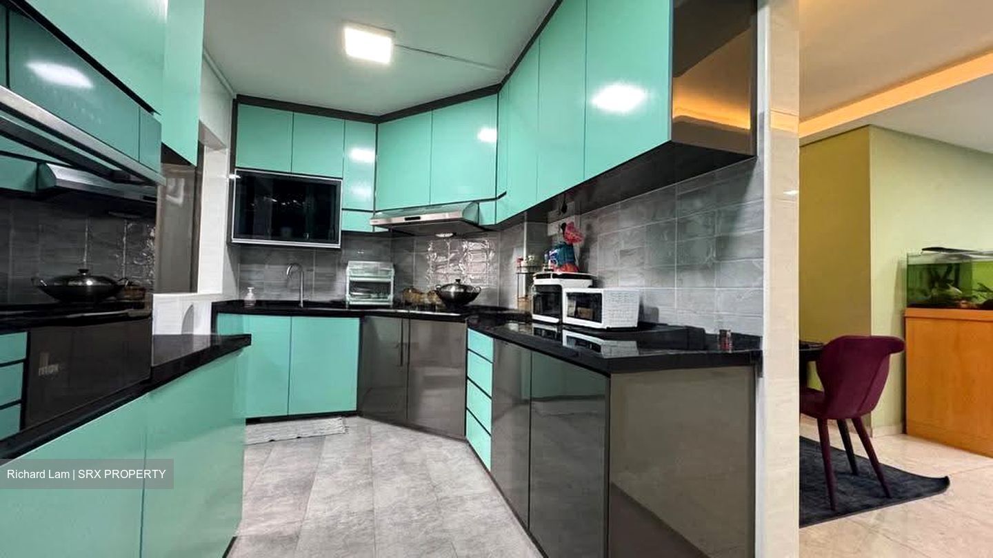 Blk 115 Ho Ching Road (Jurong West), HDB Executive #632424211